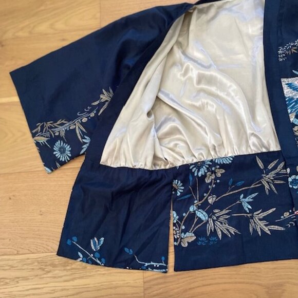 Women's Kimono Jacket - Picture 4 of 5